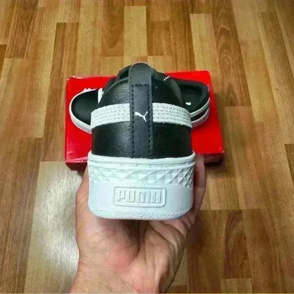 ๐ฐHUGE CLEARANCE SALE ๐ฐ Puma Smash Platform Leather (366487-11) Womens shoes - Picture 8 of 11